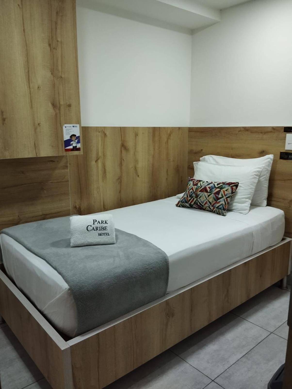 Hotel Park Caribe 메딜린 외부 사진